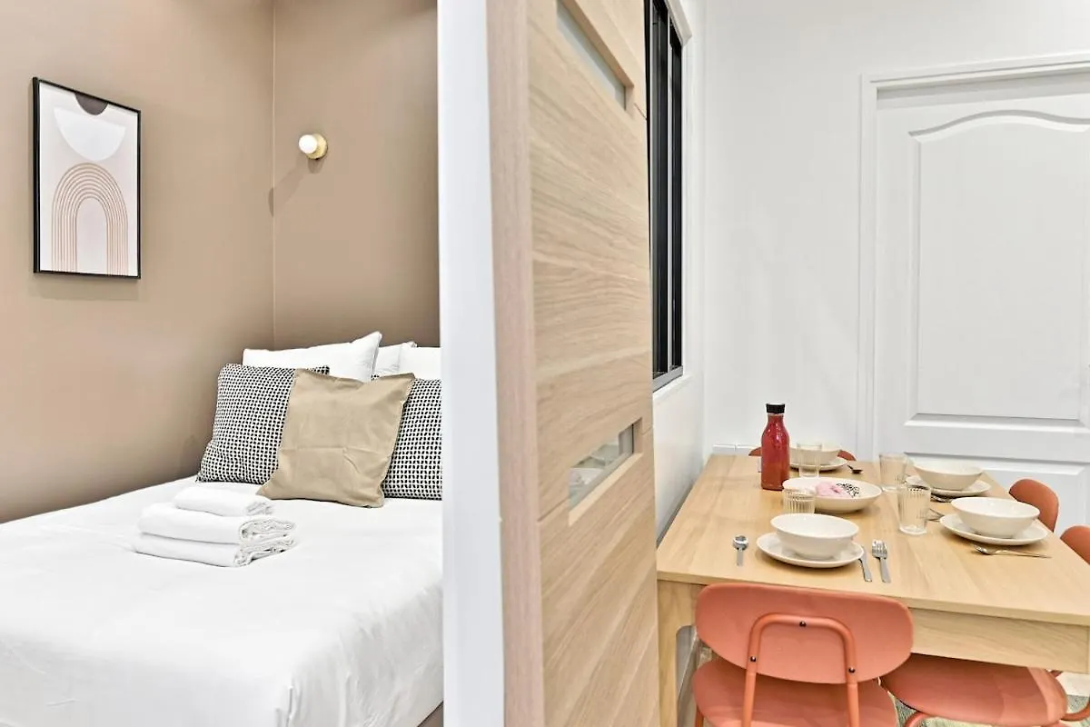 Central Equipped Apartment Paris Nation - II