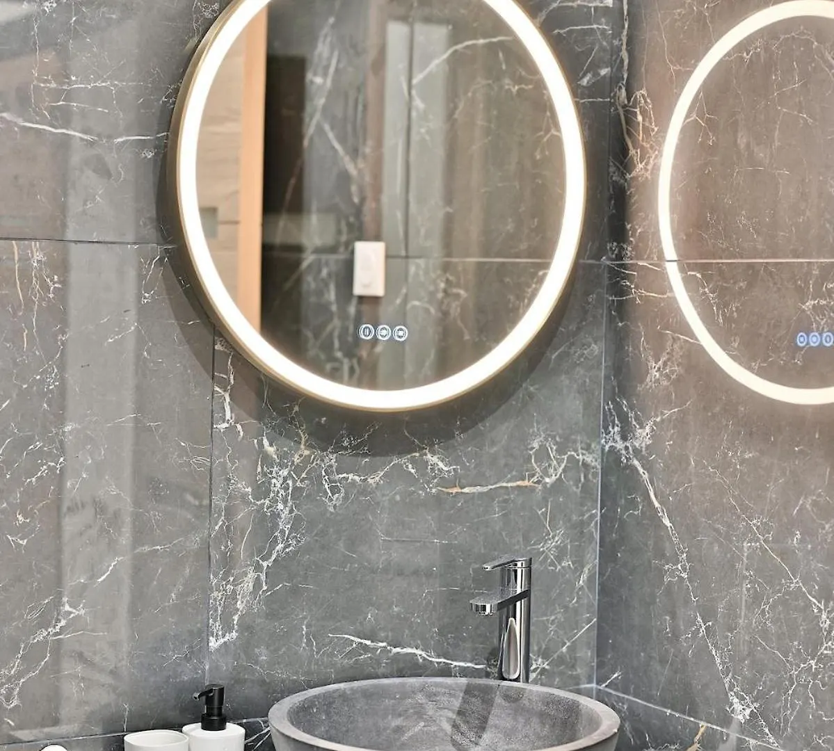 Central Equipped Apartment Paris Nation - II